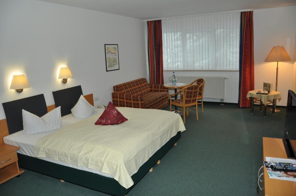 Hotel Am Wald -Garni- Elgersburg Habitación foto